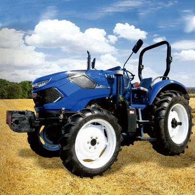 Trattore agricolo agricolo rosso un trattore compatto da 35 cavalli vapore con Front Loader