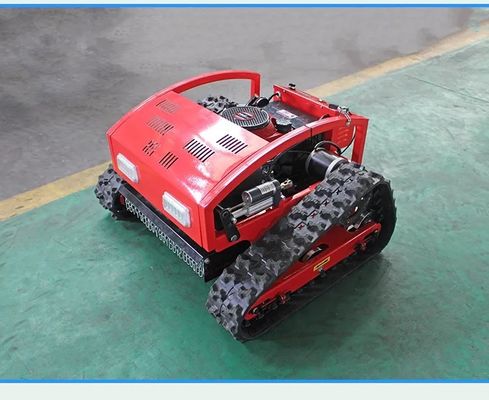 Benzina automatica del robot della falciatrice da giardino del cingolo di gomma automotrice